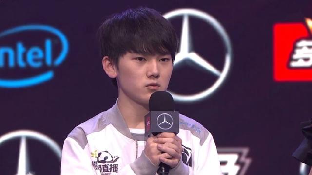 PO8 Maokai的老树与缠绕的根 Yuanyue Jax的离谱传送被融化 Weibo Gaming 取得领先