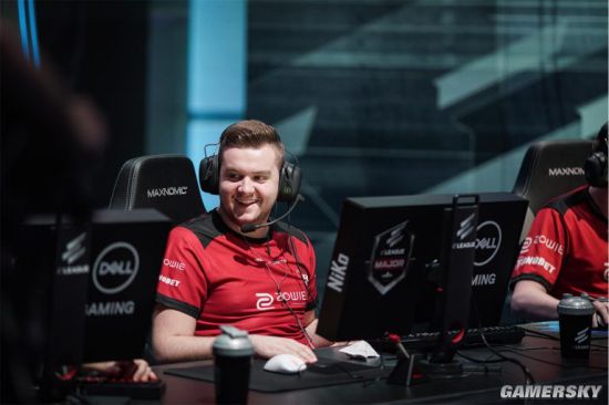 被斩杀了？LPL官网显示Iwandy被移除出RNG大名单！