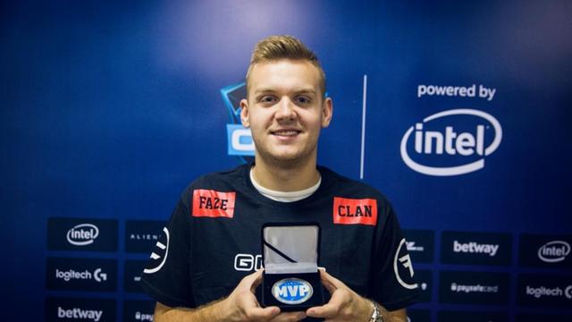 【战报】2021KPL春季赛常规赛第二轮W1D1，上海EDG.M 1-3 RNG.M