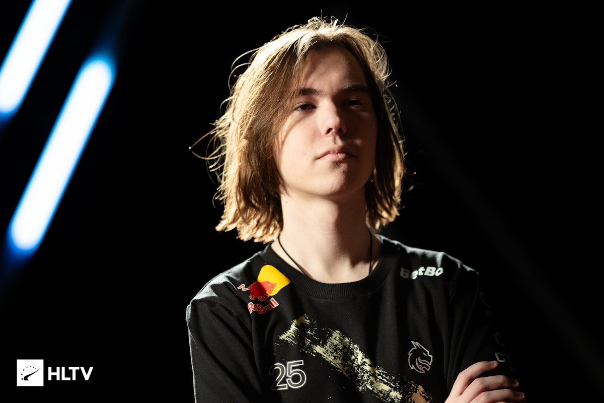 Faker：我坚持游泳两个月了，慧被大幅度加强了，英雄上限非常高