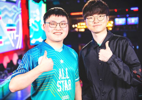现阵容上